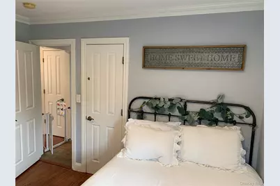 6 Robinson Street, Shoreham, NY 11786 - Photo 14