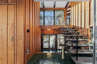 4 McGuire Lane, Croton on Hudson, NY 10567 - Photo 2