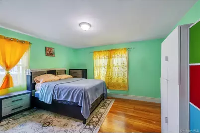 452 Nostrand Avenue, Central Islip, NY 11722 - Photo 8