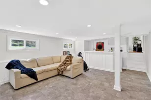 606 Washington Ave, Pleasantville, NY 10570 - Photo 22