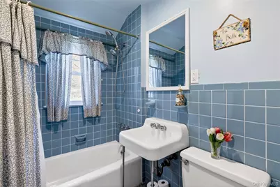 606 Washington Avenue, Pleasantville, NY 10570 - Photo 16