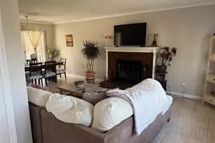 19 Hallock Ct, Miller Place, NY 11764 - Photo 22