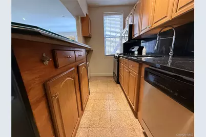 796 Bronx River Road #B38, Bronxville, NY 10708 - Photo 10