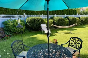 30 Highland Pl, Great Neck, NY 11020 - Photo 30