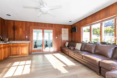 30 Highland Place, Great Neck, NY 11020 - Photo 10