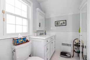 30 Highland Pl, Great Neck, NY 11020 - Photo 20