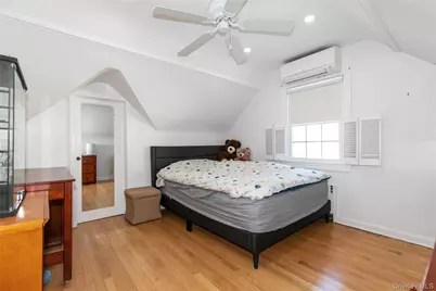 30 Highland Place, Great Neck, NY 11020 - Photo 18