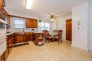 276 Brinsmade Ave, Bronx, NY 10465 - Photo 8