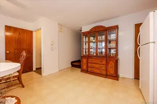 276 Brinsmade Ave, Bronx, NY 10465 - Photo 10