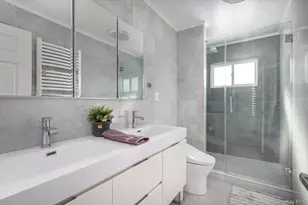 231 3rd St, Lindenhurst, NY 11757 - Photo 10