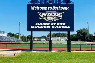 101 Spruce Ave, Bethpage, NY 11714 - Photo 4