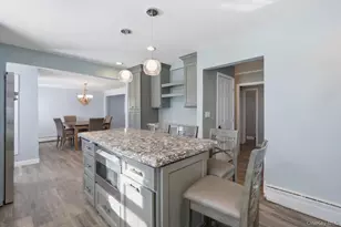 101 Spruce Ave, Bethpage, NY 11714 - Photo 14