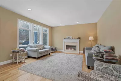 484 Rosedale Avenue, White Plains, NY 10605 - Photo 6