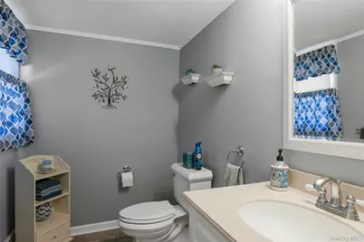 27 Hansen Street, Tappan, NY 10983 - Photo 20