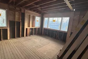 19 Tiffany Rd, Oyster Bay, NY 11771 - Photo 6