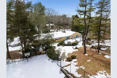 10 Dorchester Drive, Muttontown, NY 11545 - Photo 6