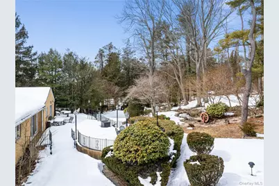 10 Dorchester Drive, Muttontown, NY 11545 - Photo 18