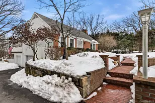 56 Glenvue Dr, Carmel, NY 10512 - Photo 2