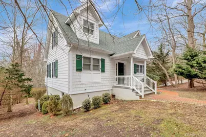 442 River Road, Nissequogue, NY 11780 - Photo 2