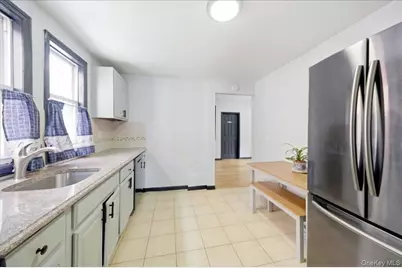 4423 Mundy Lane, Bronx, NY 10466 - Photo 12