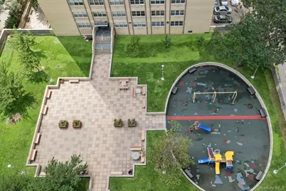 10230 66 Road #15G, Forest Hills, NY 11375 - Photo 12