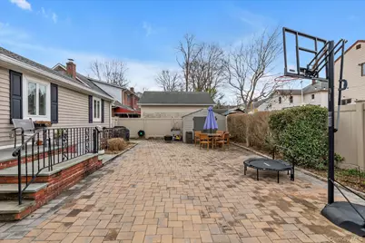 48 Ann Street, Glen Cove, NY 11542 - Photo 12