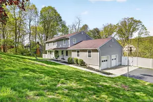 1281 McKeel St, Yorktown Heights, NY 10598 - Photo 2