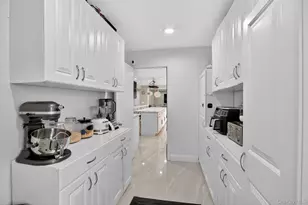 1281 McKeel St, Yorktown Heights, NY 10598 - Photo 8