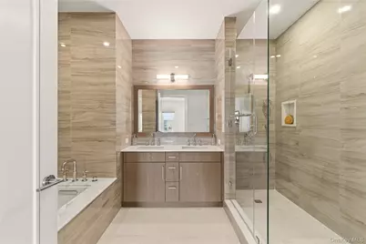 100 Garvies Point Road #1324, Glen Cove, NY 11542 - Photo 14