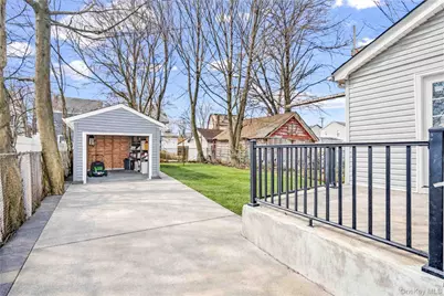 12214 191st Street, Springfield Gardens, NY 11413 - Photo 36