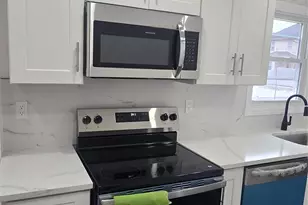 452 S 1st Ave, Mount Vernon, NY 10550 - Photo 4