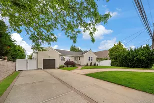 2716 Hewlett Ave, Merrick, NY 11566 - Photo 46