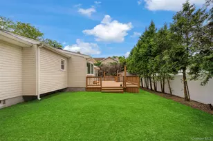2716 Hewlett Ave, Merrick, NY 11566 - Photo 44