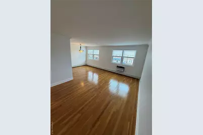 144-50 25th Road, Flushing, NY 11354 - Photo 4