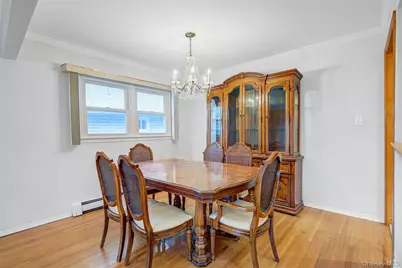 98 Union Place, Lynbrook, NY 11563 - Photo 6