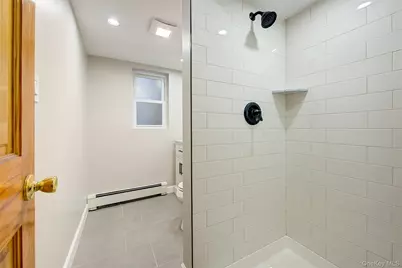 98 Union Place, Lynbrook, NY 11563 - Photo 26