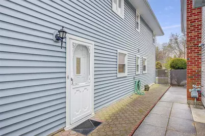 98 Union Place, Lynbrook, NY 11563 - Photo 28