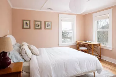 134 6th Street, Greenport, NY 11944 - Photo 12