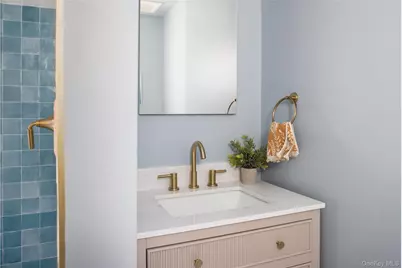 134 6th Street, Greenport, NY 11944 - Photo 10