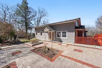 21 Jackson Road, Mahopac, NY 10541 - Photo 2