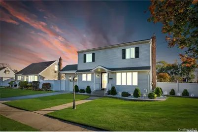 7 Hicks Circle, Hicksville, NY 11801 - Photo 1