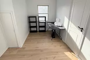 165-25 Union Tpke, Fresh Meadows, NY 11366 - Photo 8