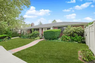 4 Brentwood Ave, New York, NY 10301 - Photo 1