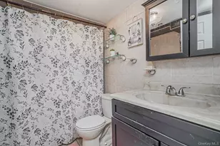 4 Brentwood Ave, New York, NY 10301 - Photo 24