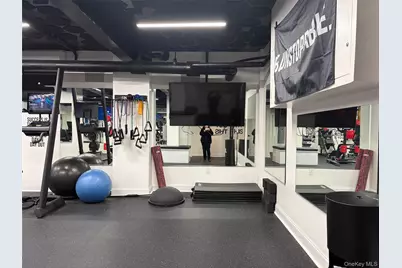 210 Pelham Road #5L, New Rochelle, NY 10805 - Photo 8