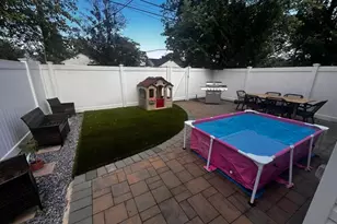 2642 Clovermere Rd, Oceanside, NY 11572 - Photo 20