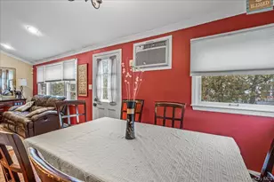 17 Whitehall Ln, New Hyde Park, NY 11040 - Photo 8