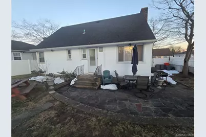 506 Froehlich Place, Elmont, NY 11003 - Photo 2