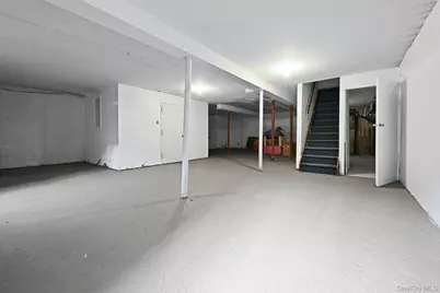 15307 79th Avenue, Flushing, NY 11367 - Photo 18