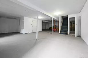 153-07 79th Ave, Flushing, NY 11367 - Photo 18